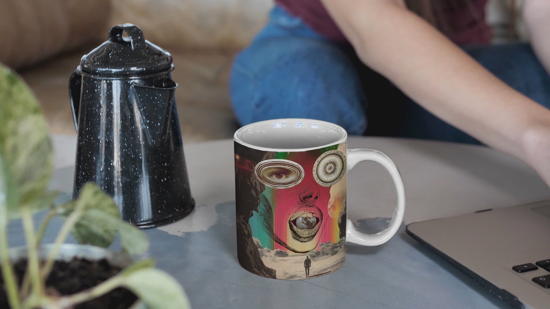 ALBEDO VISION | White Ceramic Mug with Color Inside